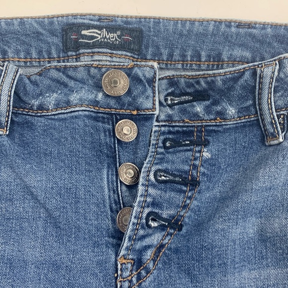 Silver Jeans Avery Slim Crop Size 31 Stretch Medium wash denim distressed NWOT - Picture 5 of 14